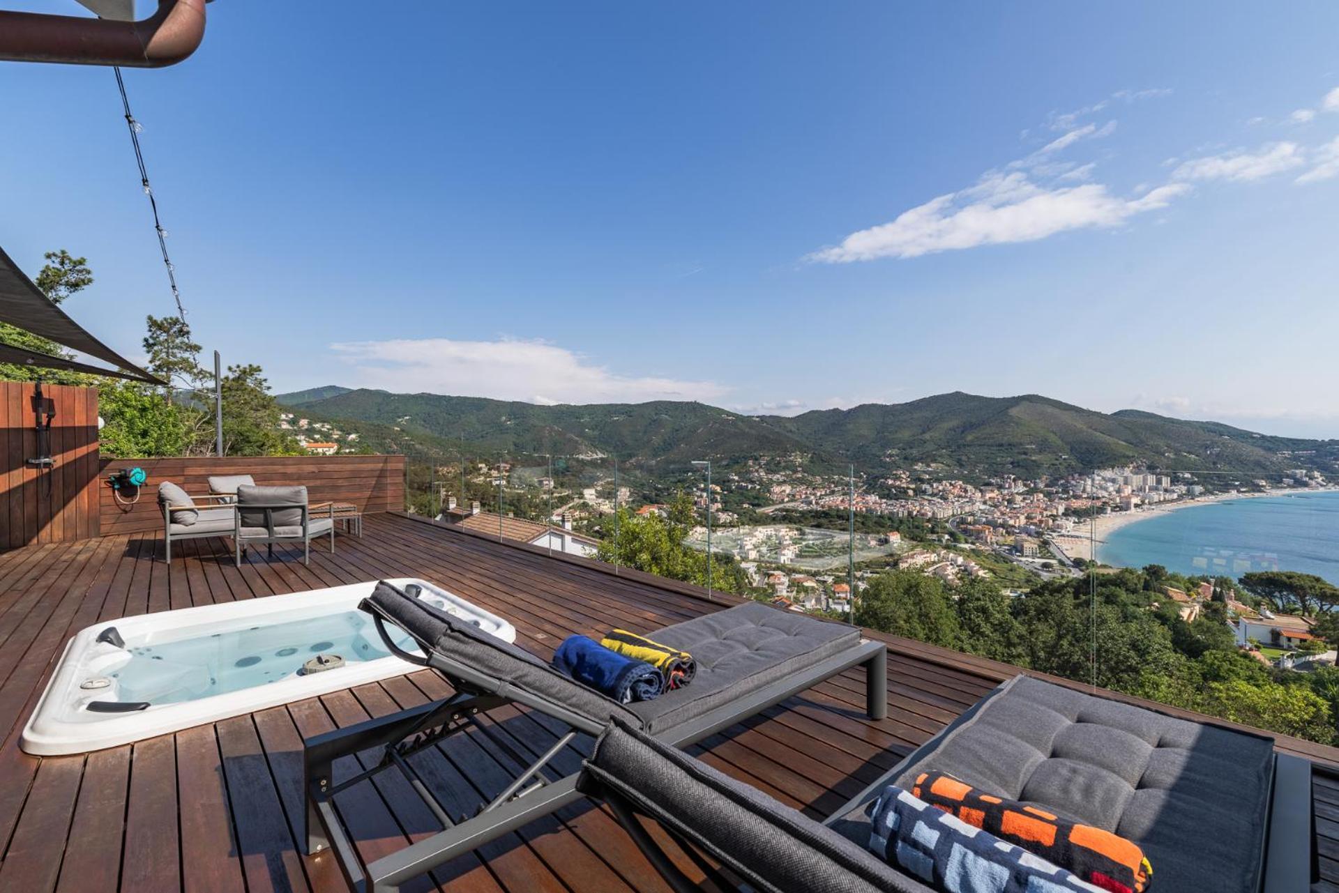 Spettacolare Vista Isola Terrazza E Idromassaggio Villa Noli Eksteriør billede