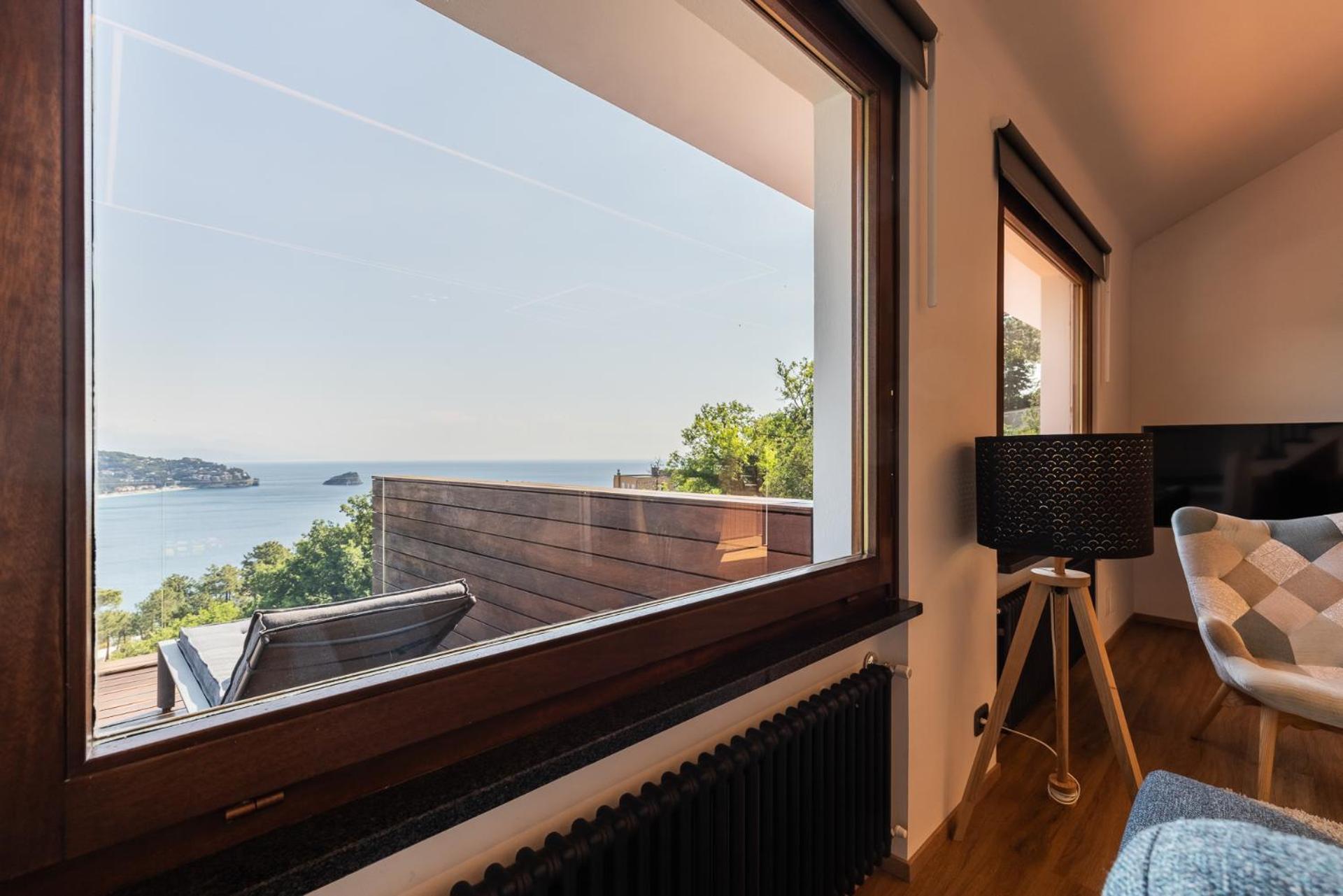 Spettacolare Vista Isola Terrazza E Idromassaggio Villa Noli Eksteriør billede